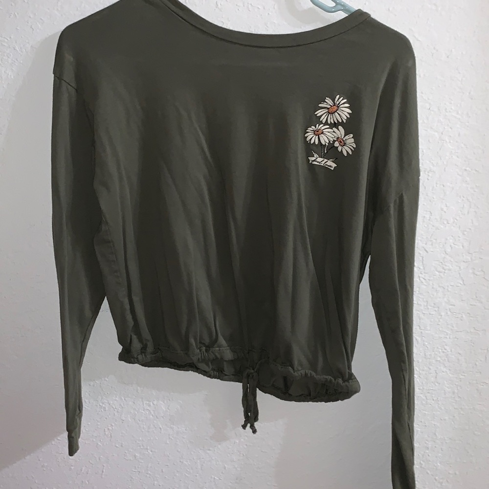 Green flower draw string long sleeve top